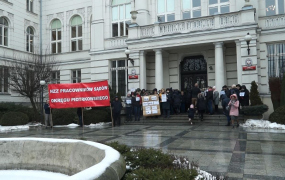 Protest przed sądem